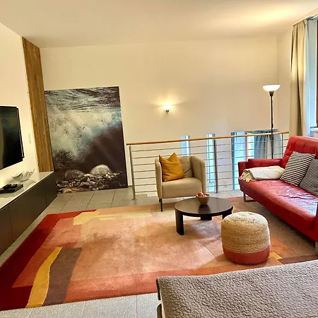 Haus Muehlleiten - *